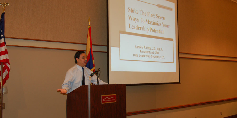 afo-making-the-az-nigp-crowd-laugh (2)